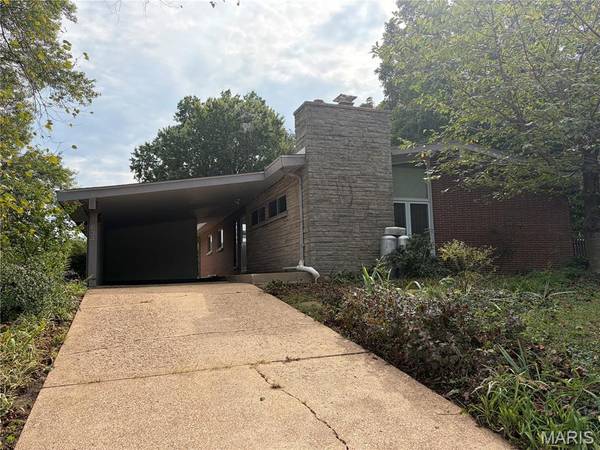 634 Crawford CIR, Sullivan, MO 63080