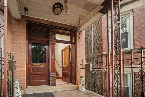 2737 W 22nd PL #2, Chicago, IL 60608