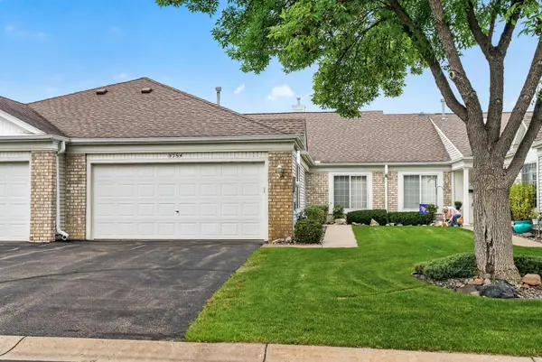9254 Prairieview TRL N, Champlin, MN 55316