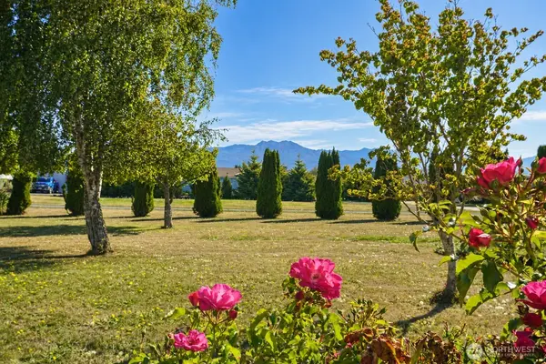 32 Majesty WAY, Port Angeles, WA 98362