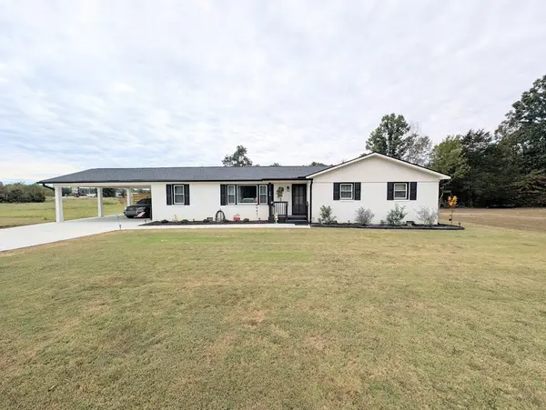 14 Simmons Cir, Fayetteville, TN 37334