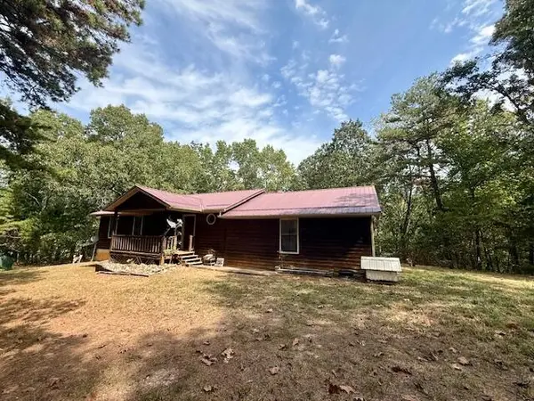 7807 County Road 564, Winona, MO 65588