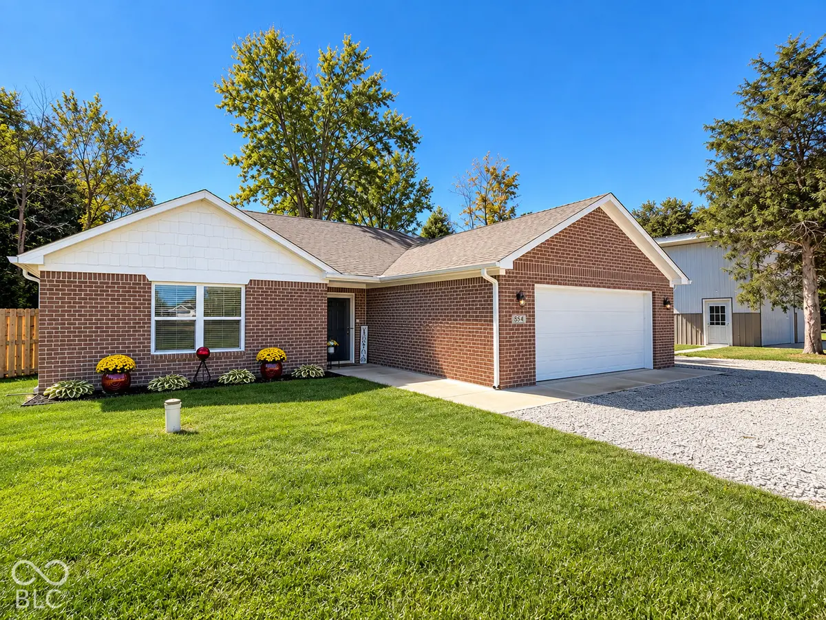 554 Mill Springs, Coatesville, IN 46121