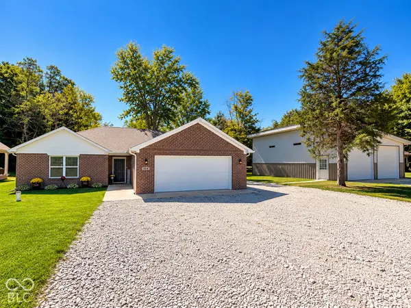 554 Mill Springs, Coatesville, IN 46121