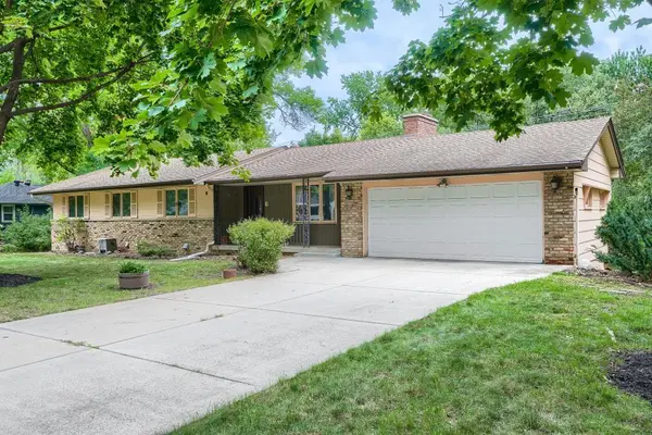 6525 Sherwood AVE, Edina, MN 55435