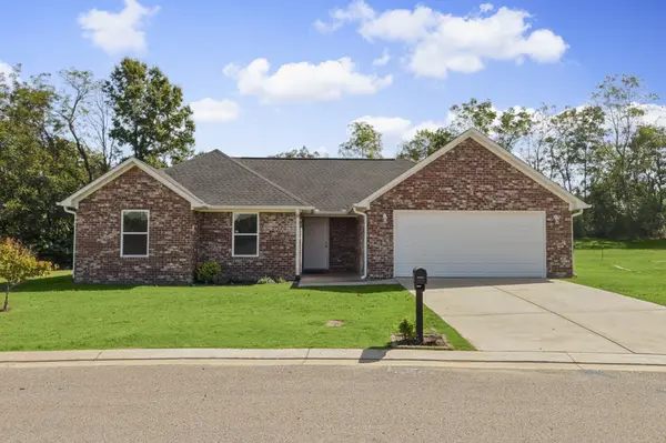 8013 Pillow Dr, Milan, TN 38358