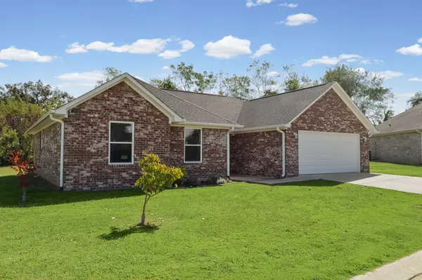 8013 Pillow Dr, Milan, TN 38358