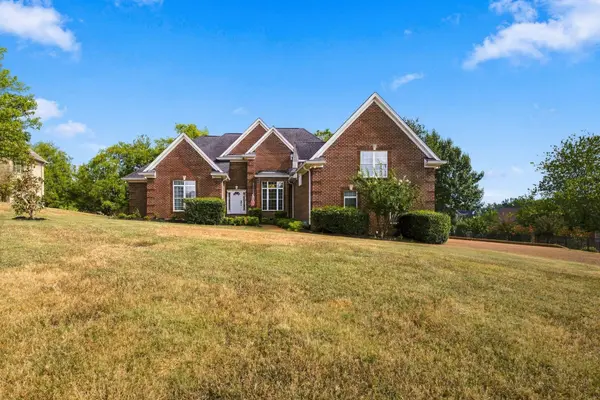 1656 Stokley Ln, Old Hickory, TN 37138