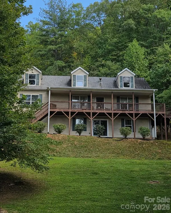 3 Lauren LN #27, Candler, NC 28715