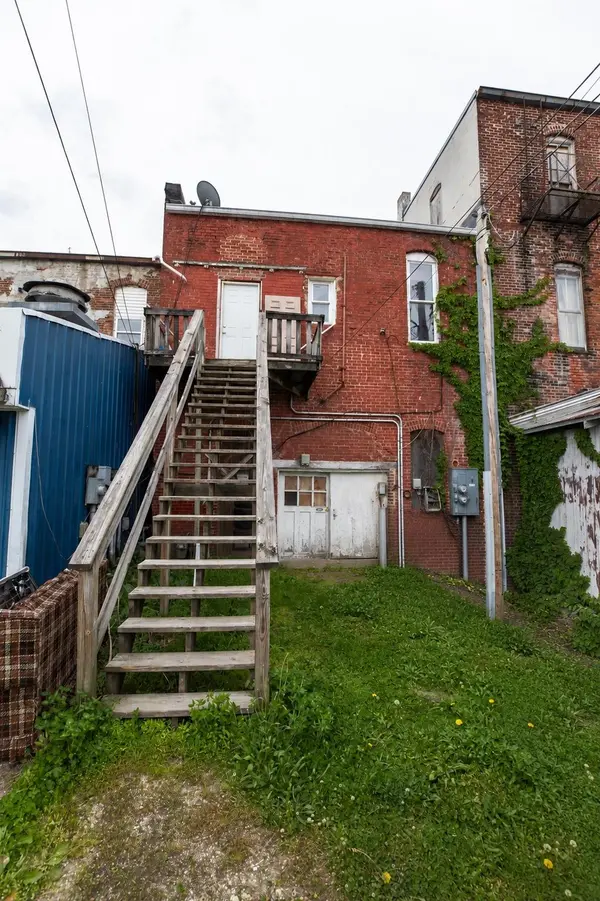 115 N Michigan ST, Argos, IN 46501
