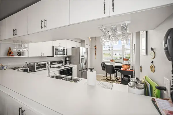 6399 SHORELINE DR #4305, St Petersburg, FL 33708