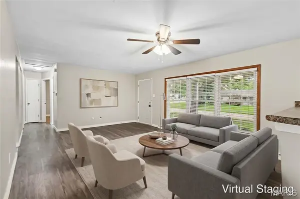 6706 Vineland DR, Hazelwood, MO 63042