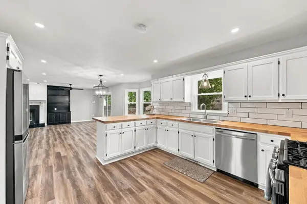 66 Cain RD, Laurens, SC 29360