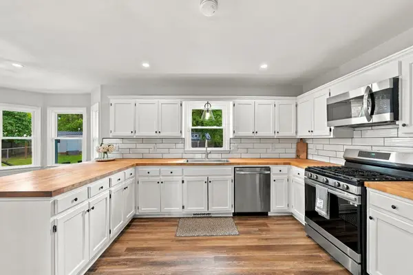 66 Cain RD, Laurens, SC 29360
