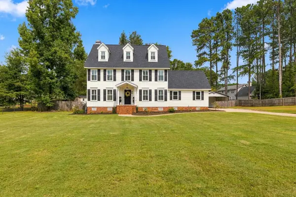 66 Cain RD, Laurens, SC 29360