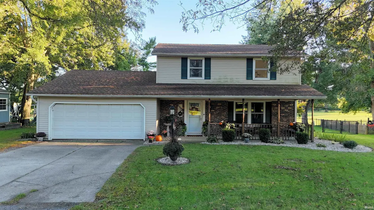 6233 W Maple Grove RD, Huntington, IN 46750-8917