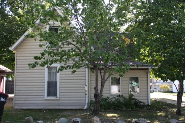 515 E Main ST, Camden, IN 46917