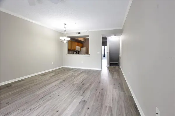 5700 BENTGRASS DR #16-211, Sarasota, FL 34235