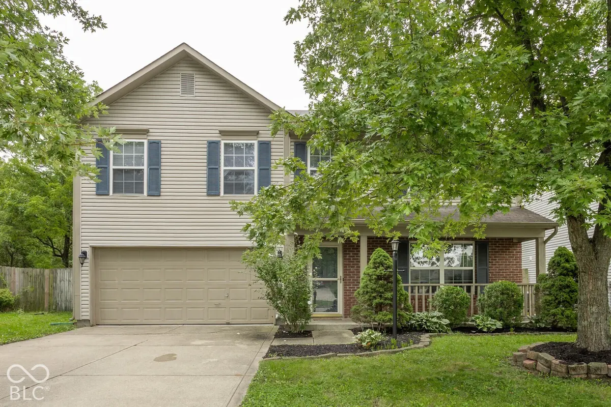 12351 Blue Sky DR, Fishers, IN 46037