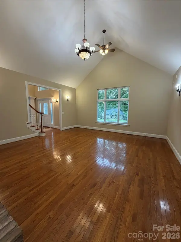 137 Wildwood CV, Mooresville, NC 28117