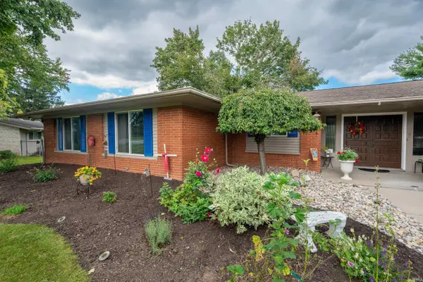 8819 Fortuna WAY, Fort Wayne, IN 46815