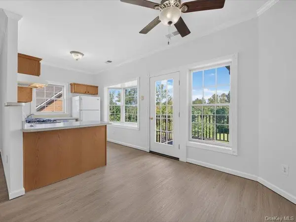 116 High Point CIR #116, Newburgh, NY 12550