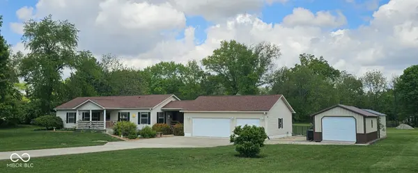 1416 E Whitcomb AVE, Clinton, IN 47842