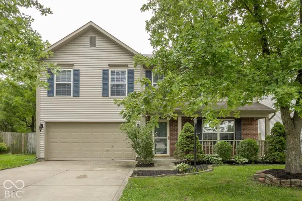12351 Blue Sky DR, Fishers, IN 46037