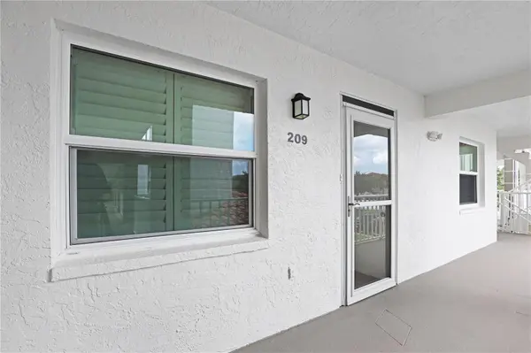 6505 STONE RIVER RD #209, Bradenton, FL 34203