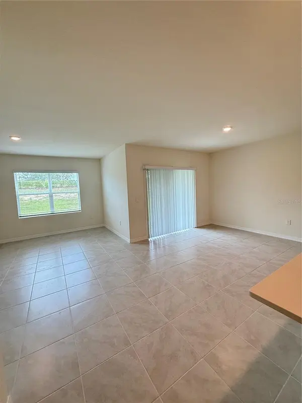 216 TAYLOR GROVES ST, Lake Wales, FL 33898