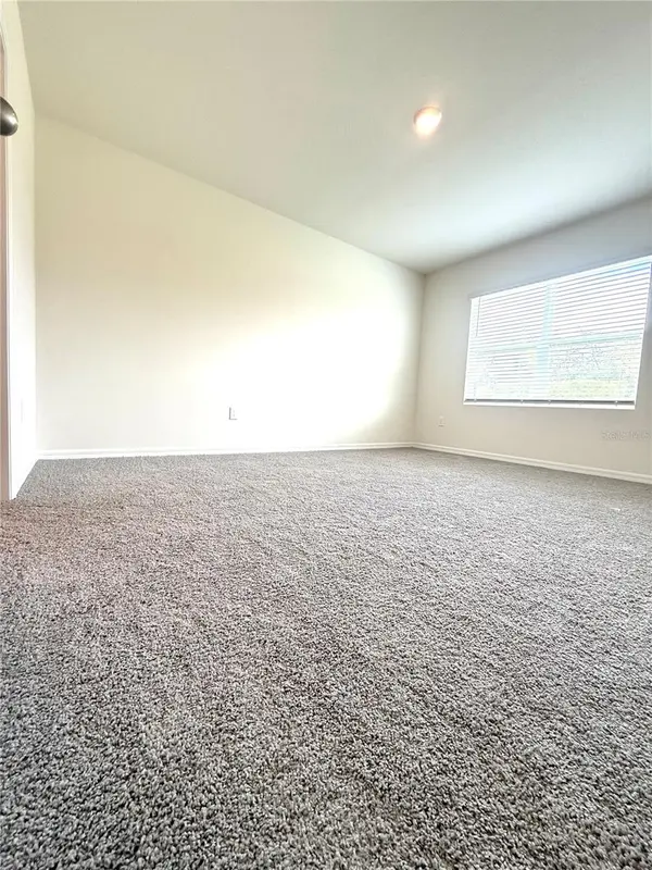 216 TAYLOR GROVES ST, Lake Wales, FL 33898