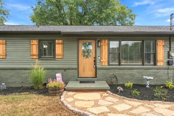 966 Horse Mountain Rd, Shelbyville, TN 37160