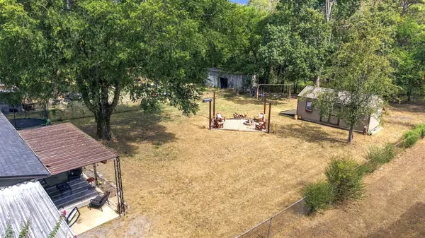 966 Horse Mountain Rd, Shelbyville, TN 37160