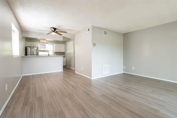 5590 S Gold St, Unit 300, Wichita, KS 67217