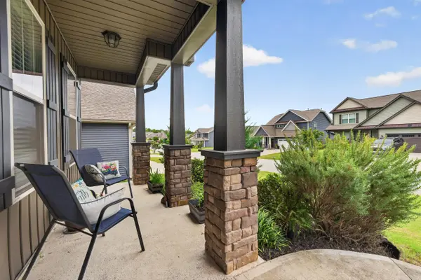 541 Chantry LN, Moore, SC 29369-2002