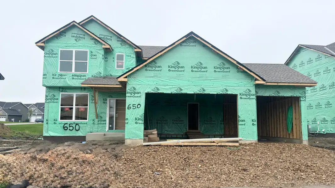 650 Sierra Pkwy, Waconia, MN 55387