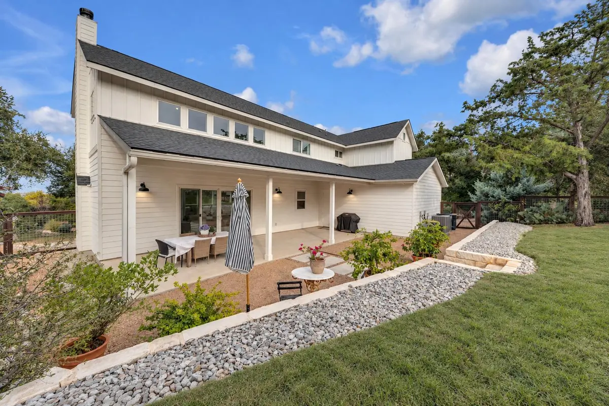 501 Alva DR, Spicewood, TX 78669