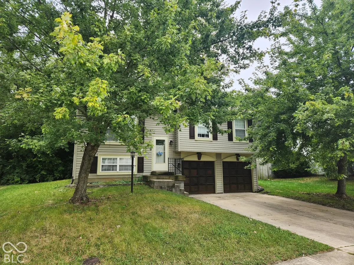 3746 Owster LN, Indianapolis, IN 46237