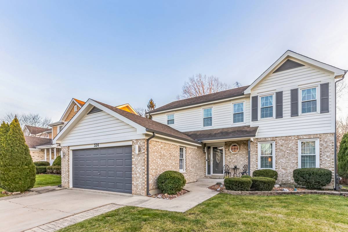 324 Chesapeake LN, Bloomingdale, IL 60108