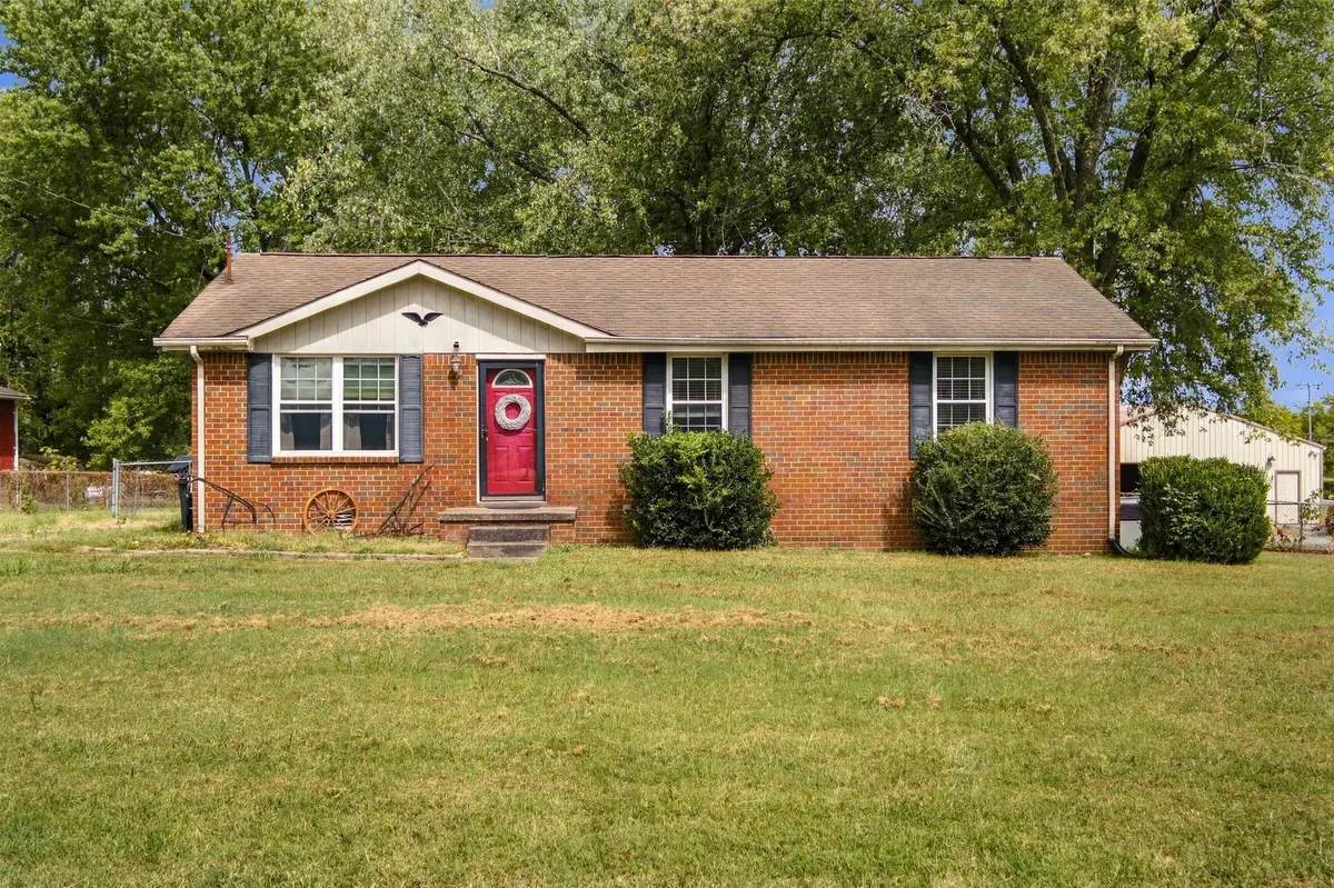 1494 Ridgewood Ct #W, Gallatin, TN 37066