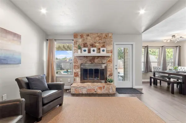 11210 Henge DR, Austin, TX 78759