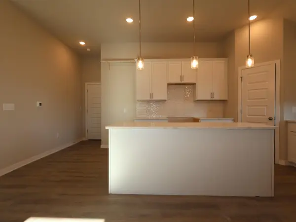 4516 Bridal Veil DR, Austin, TX 78747