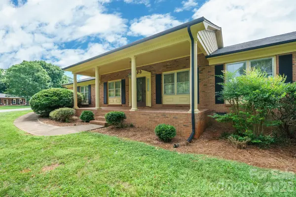 1602 Arden DR, Lincolnton, NC 28092