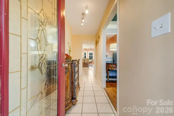 254 Jupiter RD, Weaverville, NC 28787