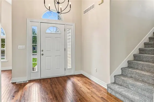 1306 Thomas DR, Louisburg, KS 66053