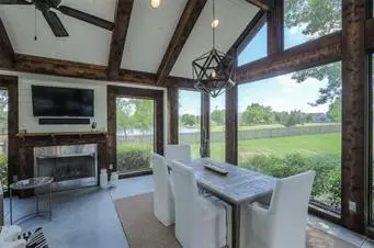17554 Cody ST, Overland Park, KS 66221