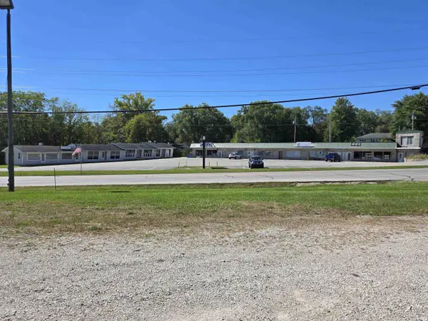 704 S Main ST, North Webster, IN 46555