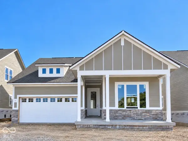 8831 Earhart LN, Zionsville, IN 46077
