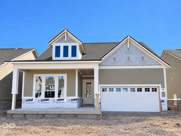 8837 Earhart LN, Zionsville, IN 46077