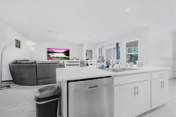 1216 NW 21ST PL, Cape Coral, FL 33993